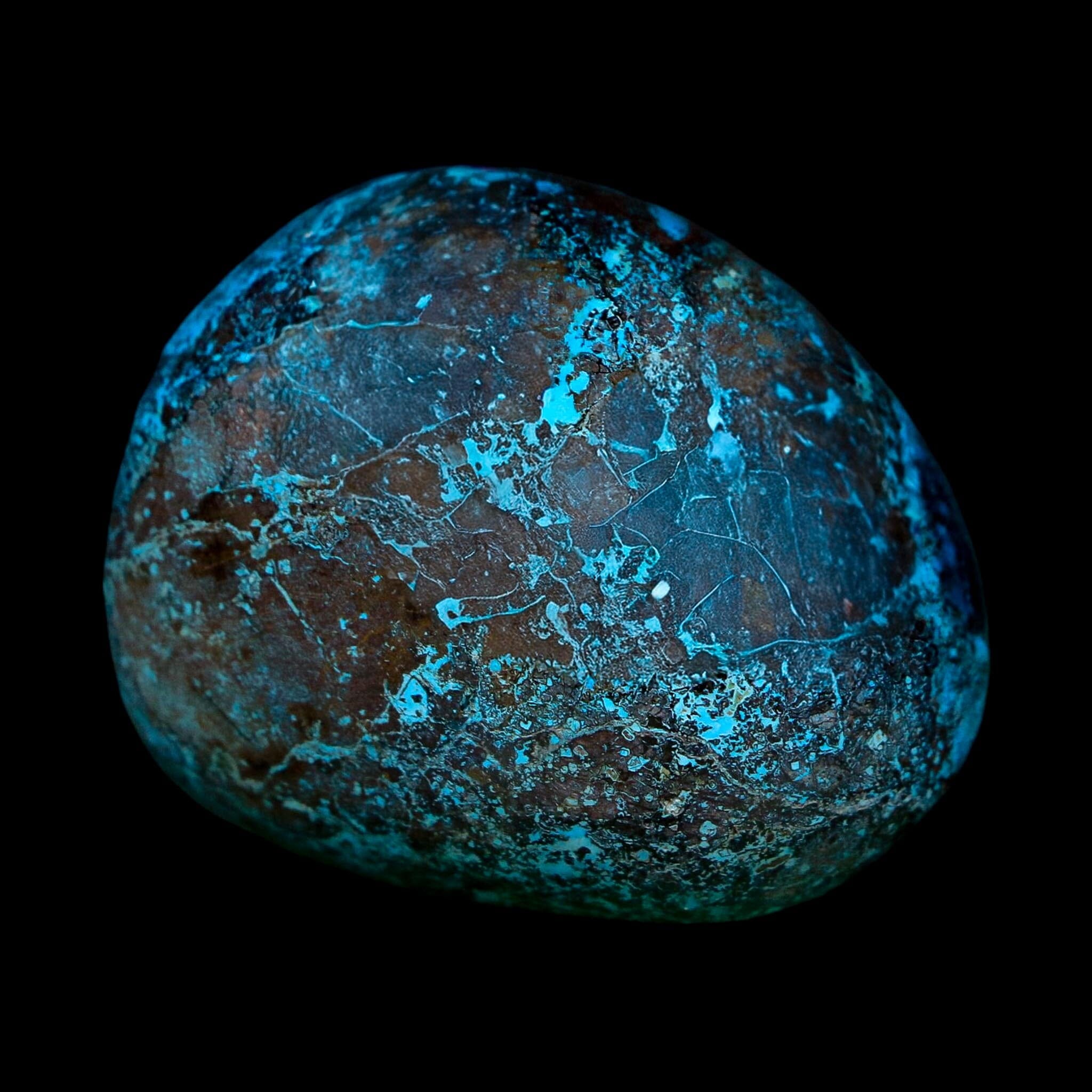 1.8" Chrysocolla Palm Stone Polished Free Form Blue And Teal Color Location Peru