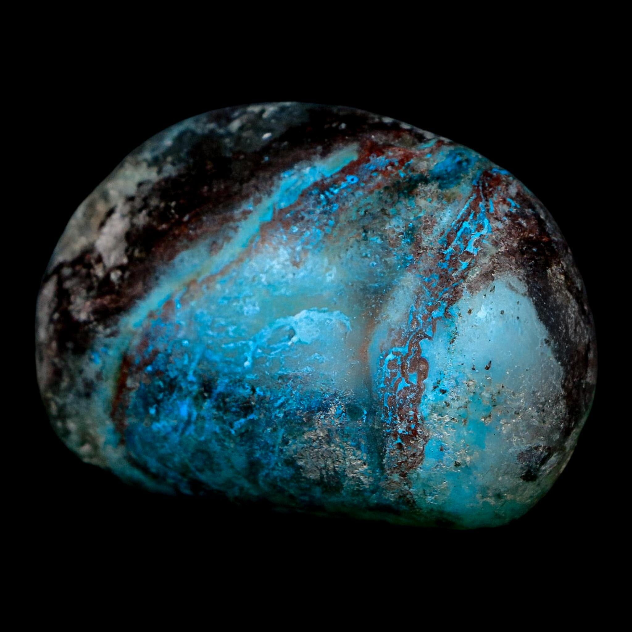 1.8" Chrysocolla Palm Stone Polished Free Form Blue And Teal Color Location Peru
