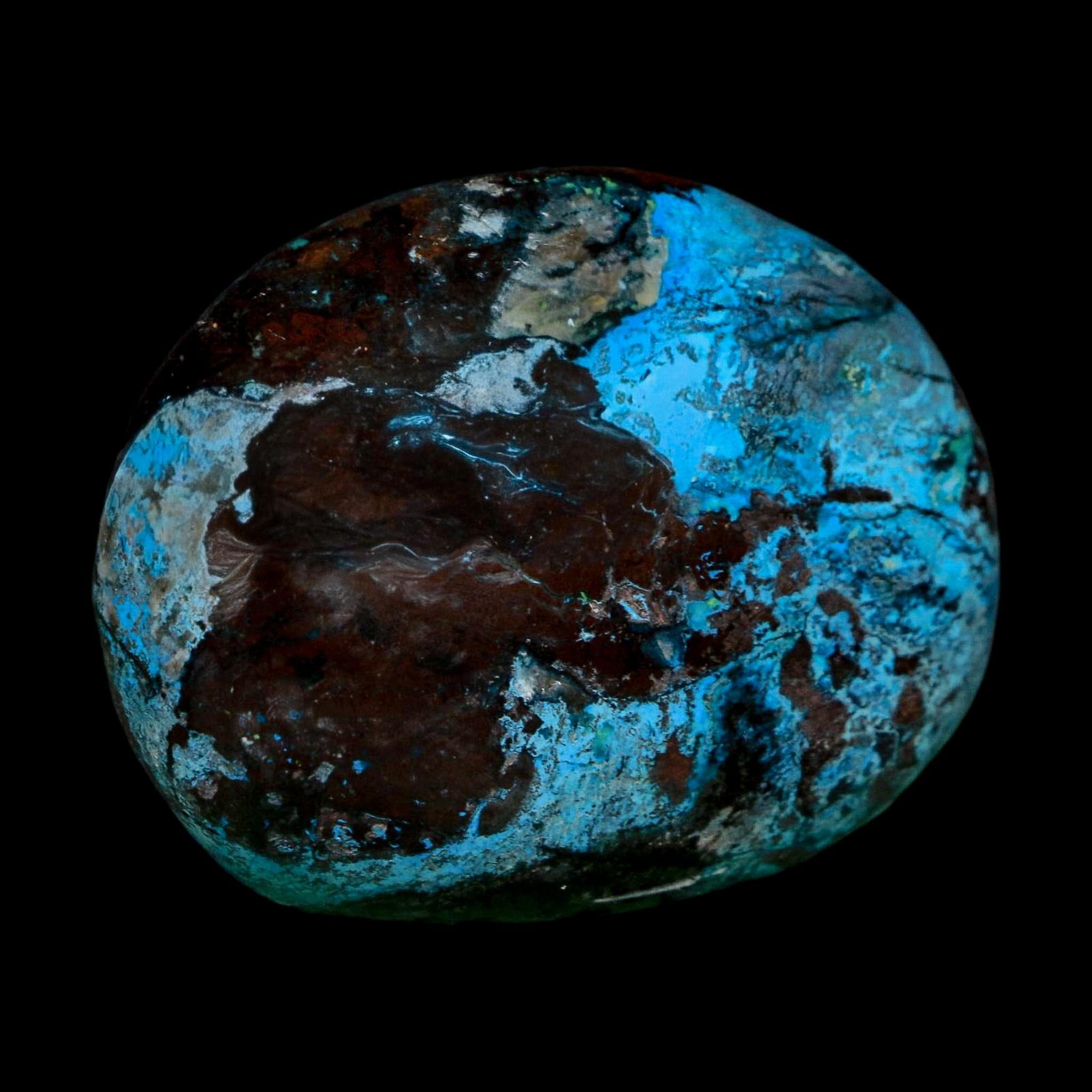 2" Chrysocolla Palm Stone Polished Free Form Blue And Teal Color Location Peru