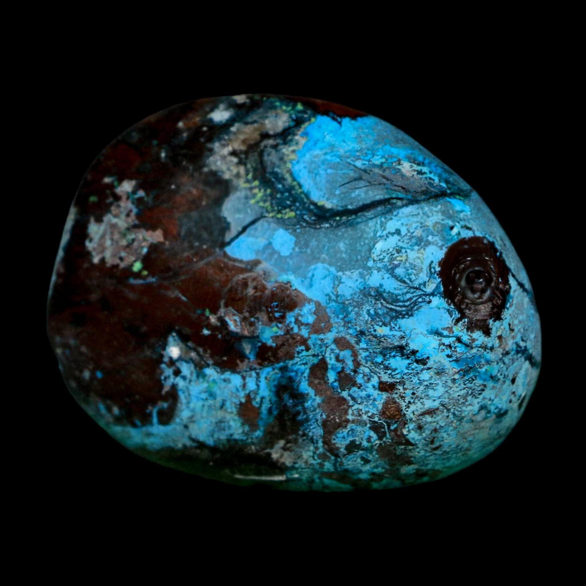 2" Chrysocolla Palm Stone Polished Free Form Blue And Teal Color Location Peru