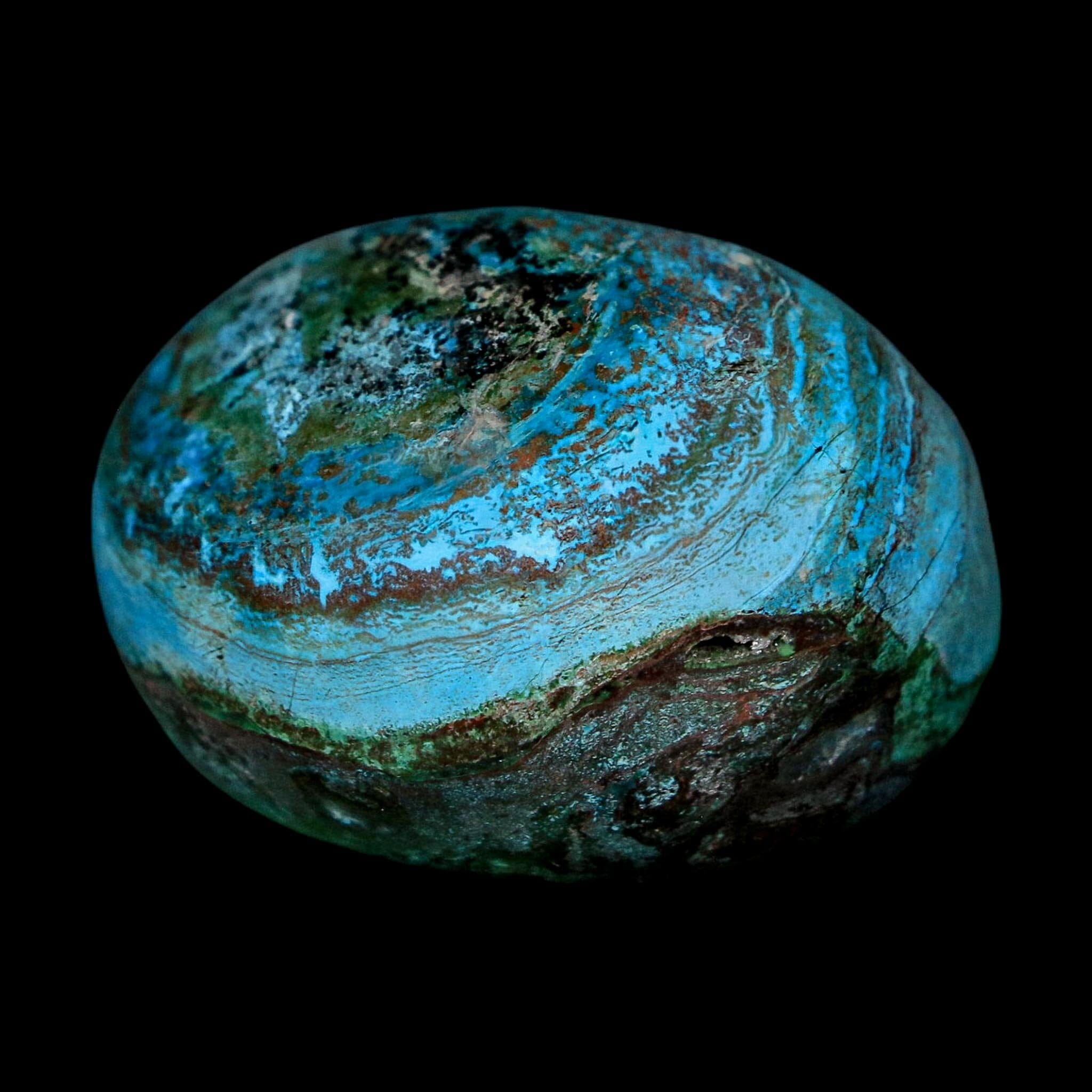 1.5" Chrysocolla Palm Stone Polished Free Form Blue And Teal Color Location Peru