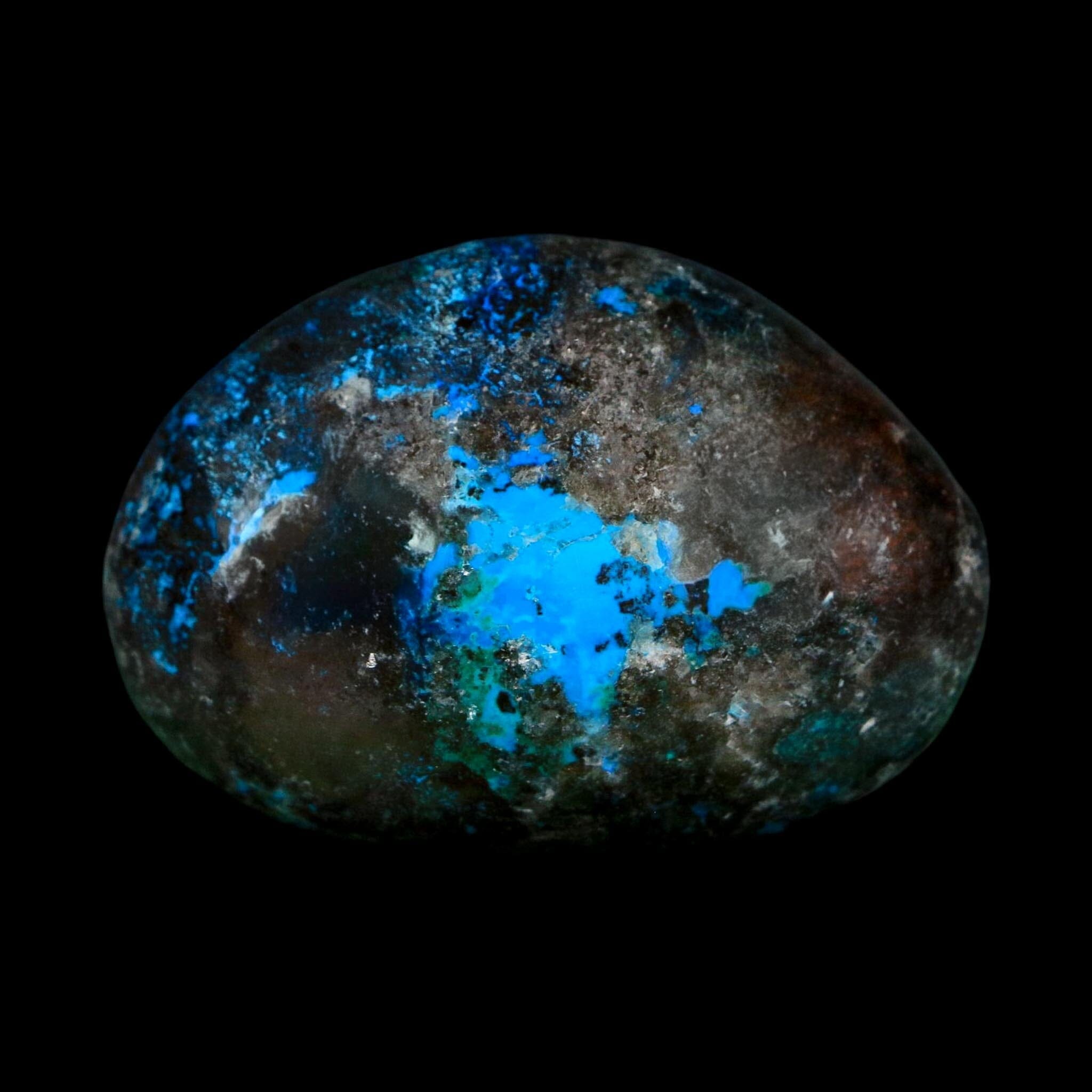 2" Chrysocolla Palm Stone Polished Free Form Blue And Teal Color Location Peru